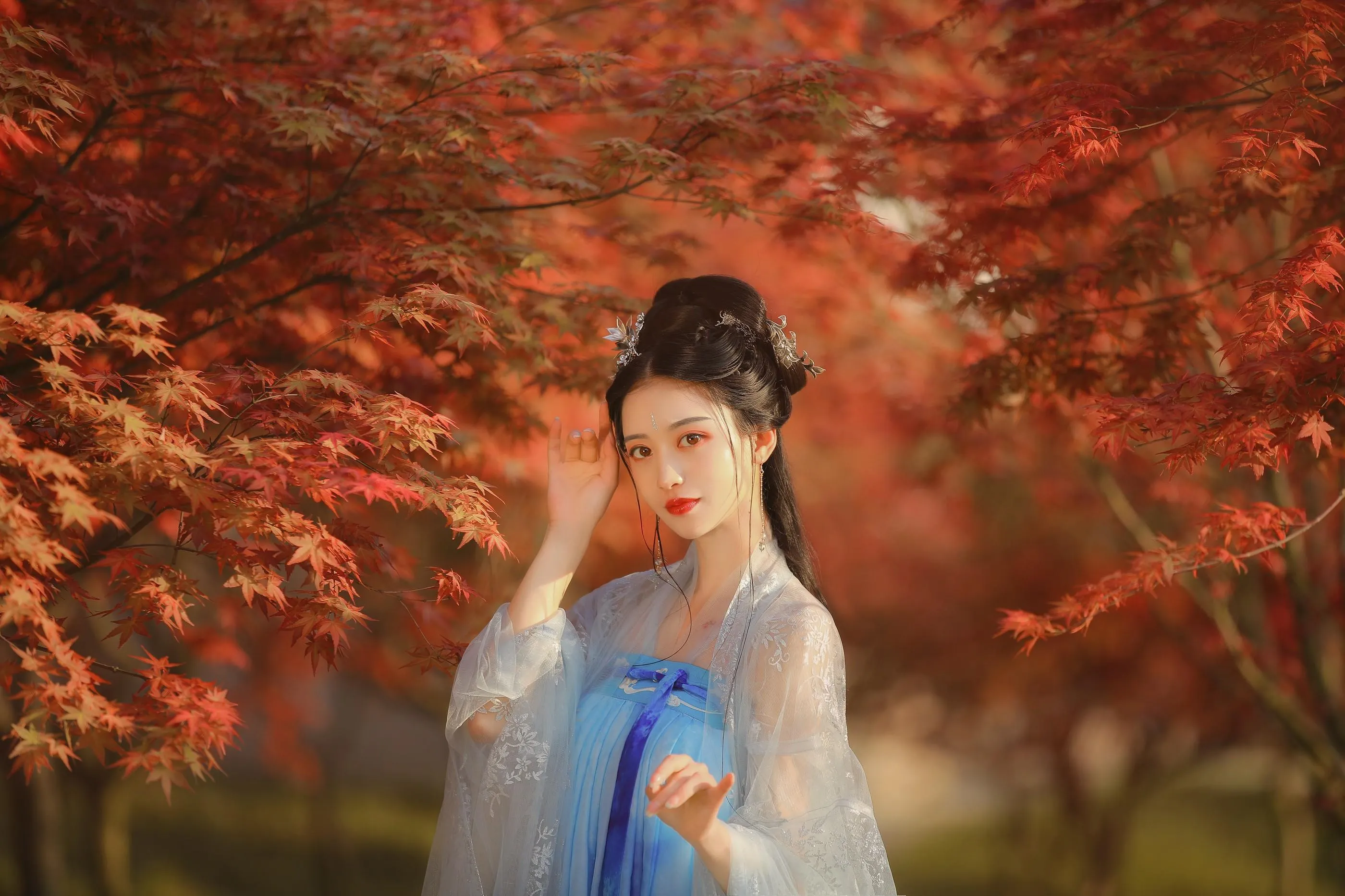 [YITUYU艺图语]2021.08.23 秋枫萧瑟 吉祥祥 [25P]插图6